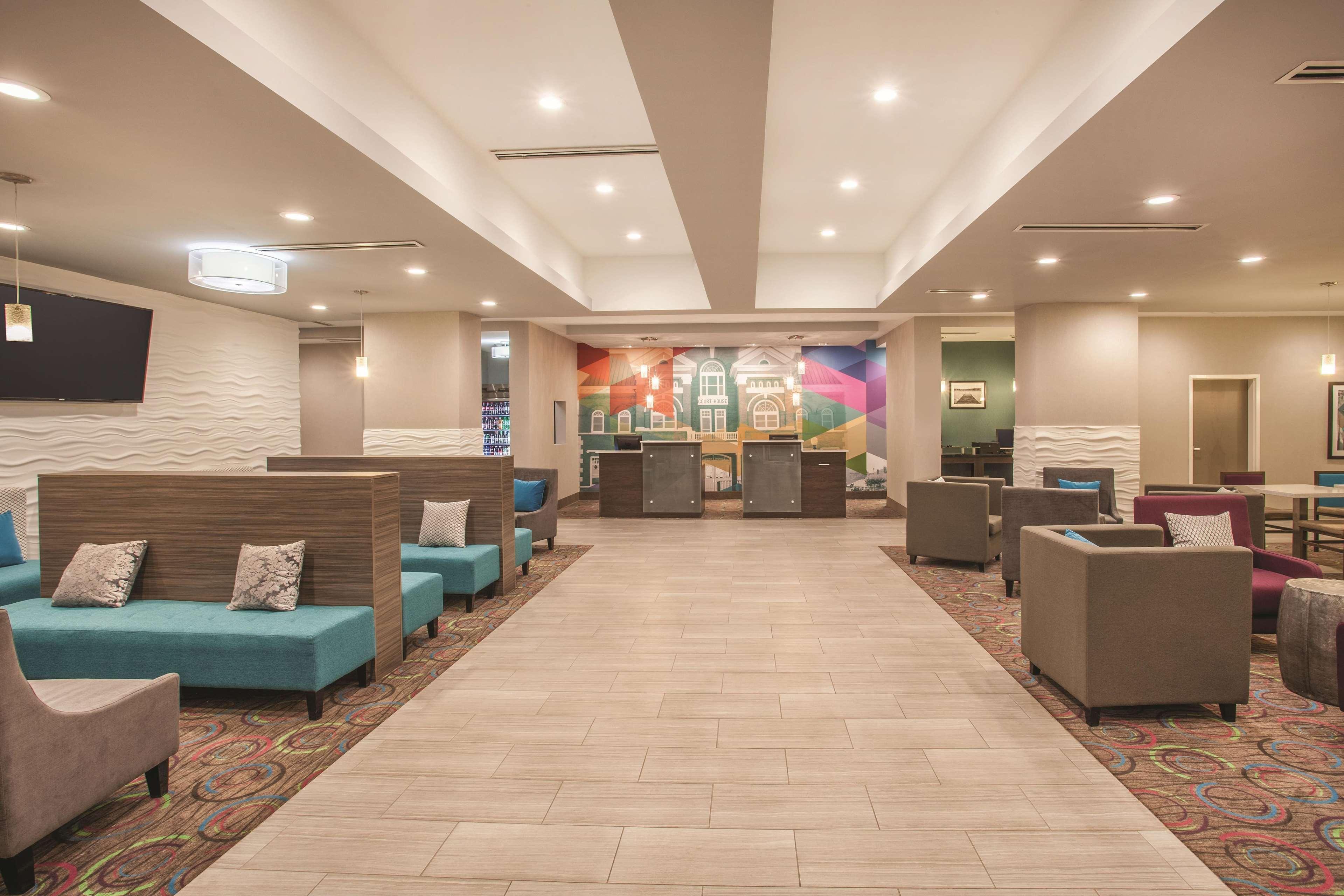 Hotel La Quinta By Wyndham Forsyth Exteriér fotografie